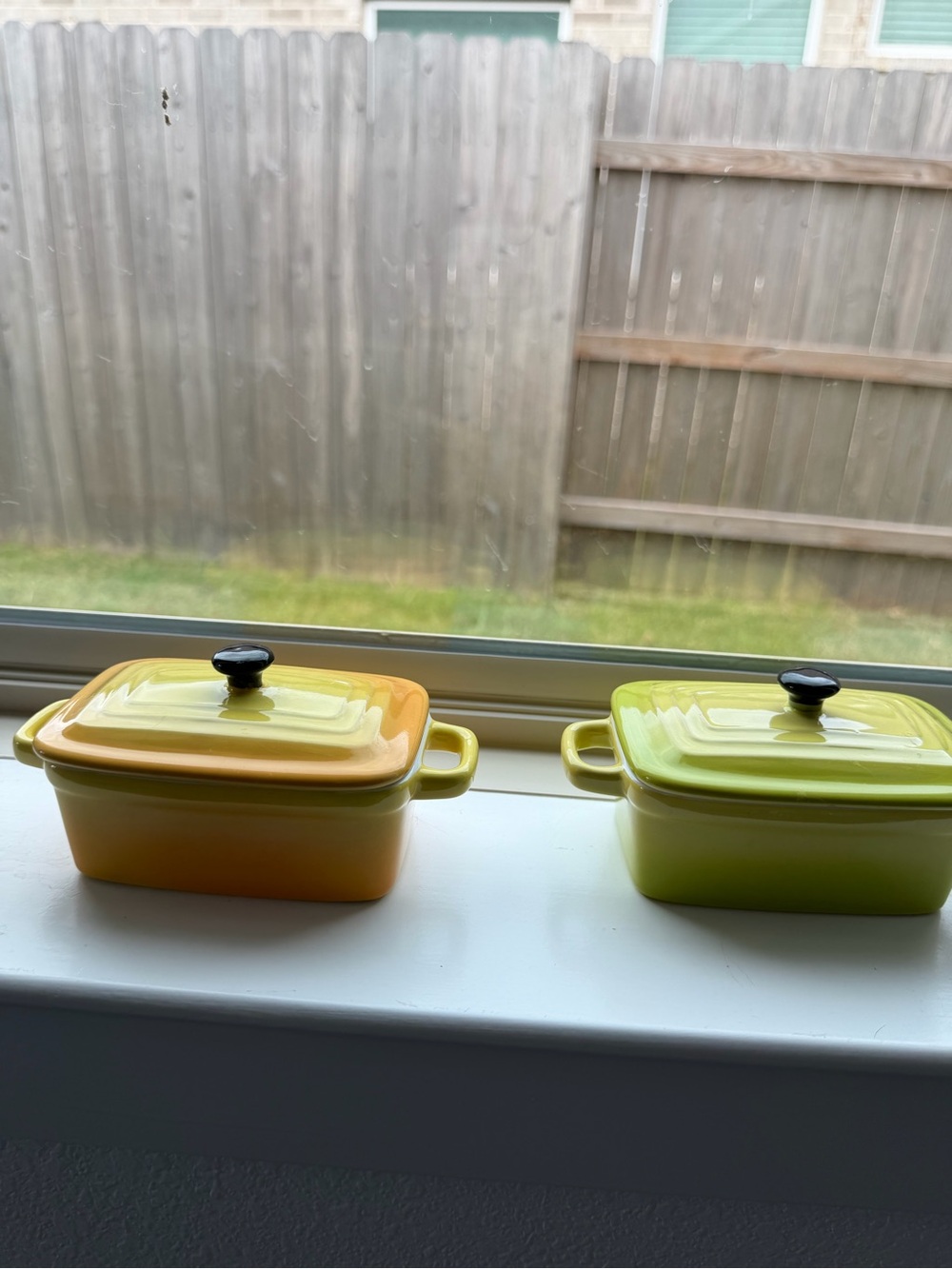 Ceramic Mini Casserole Dish with Lid - Yellow and Green
